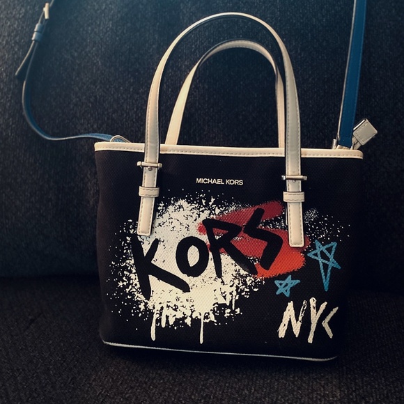 Michael Kors Authentic